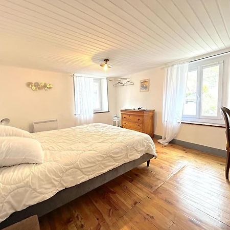 Charmante Maison De Montagne Pour 8 Personnes Livet-et-Gavet エクステリア 写真