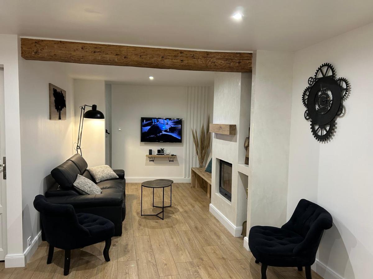 Charmante Maison De Montagne Pour 8 Personnes Livet-et-Gavet エクステリア 写真